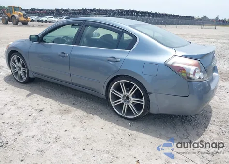 2010 Nissan Altima 2.5 S from USA, damaged, VIN 1N4AL2AP2AC112937